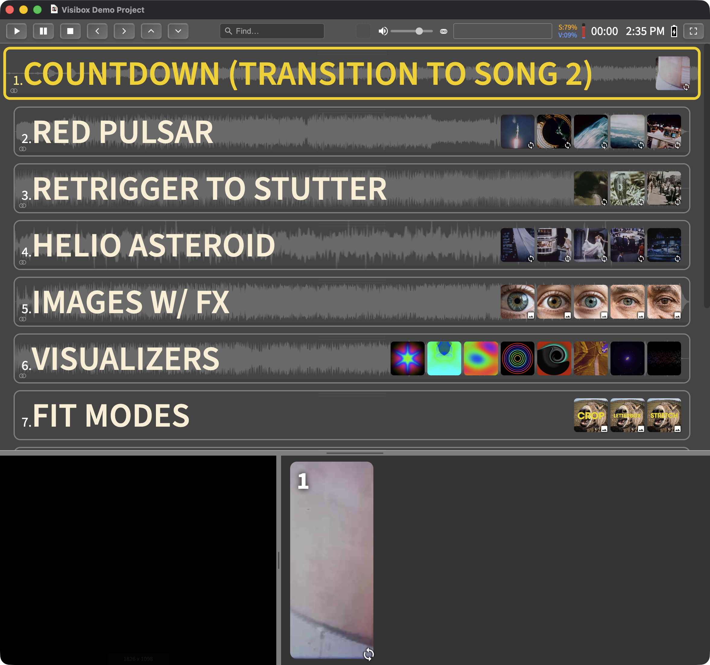 Output window displaying a MilkDrop visualizer preset reacting to audio
